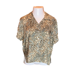 ALLYSON WHITMORE Petite Jungle/Animal Print Button Down Short Sleeve Top Size PM
